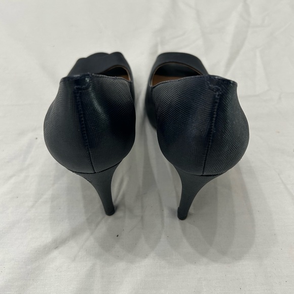 Excellent Condition Antonio Melani Black Peep Toe Heels Size 8.5 - Picture 5 of 6